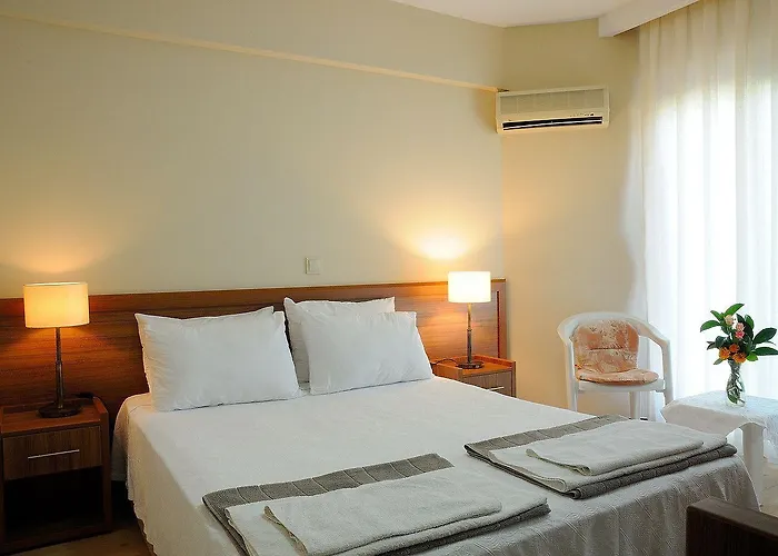 Crescent Hasirci Otel 4*