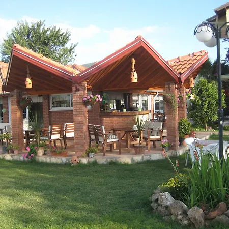 ホテル Crescent Hasirci 4*