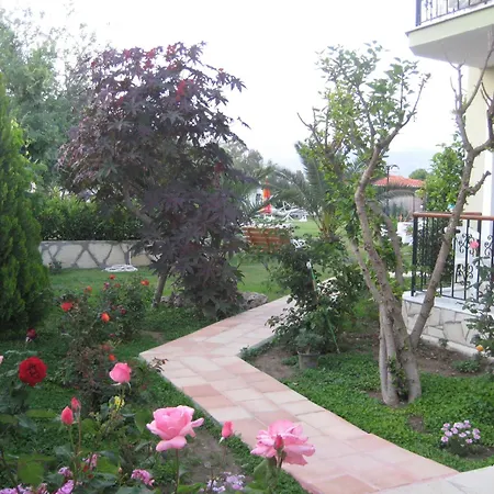 Hotel Crescent Hasirci 4*