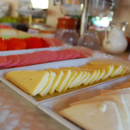 Crescent Hasirci Hotell