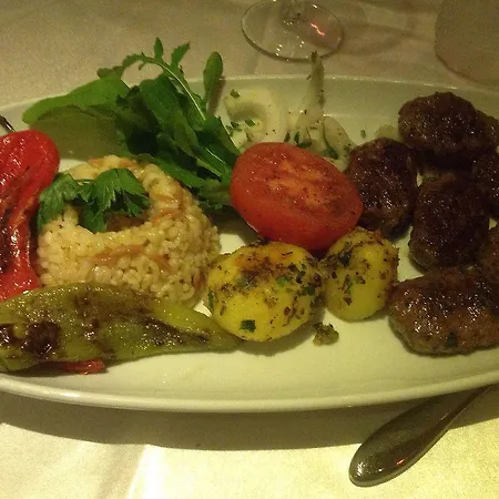 Hotel Crescent Hasirci 4*