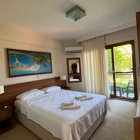 Crescent Hasirci Hotel 4*
