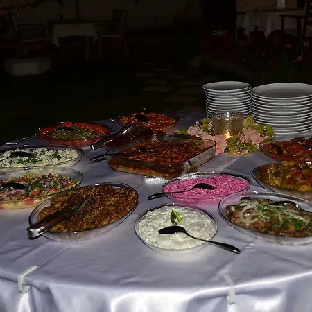 Crescent Hasirci 4*