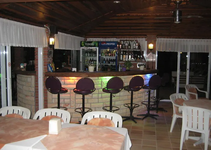 Hotell Crescent Hasirci 4*