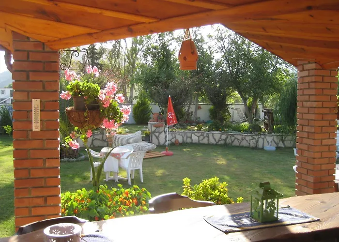 Hotell Crescent Hasirci 4*