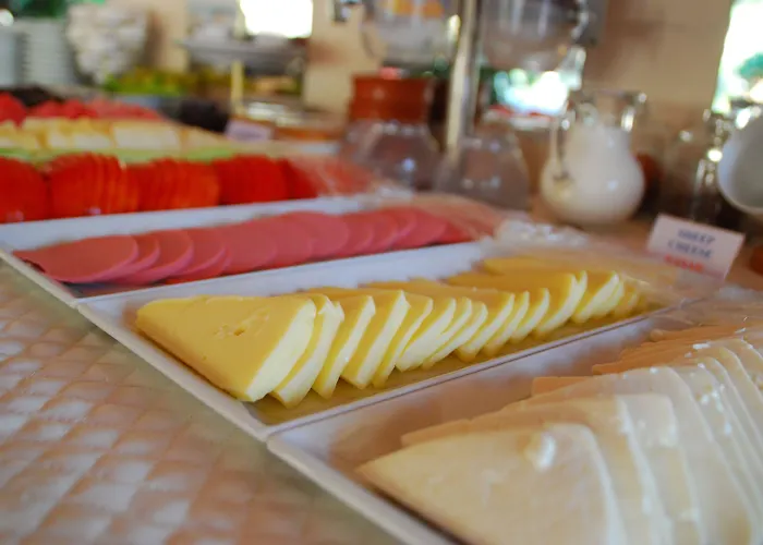 Crescent Hasirci Hotell