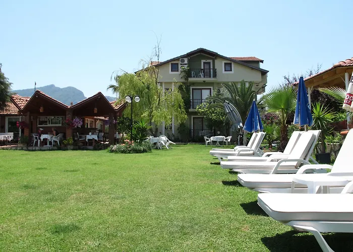 Hotell Crescent Hasirci