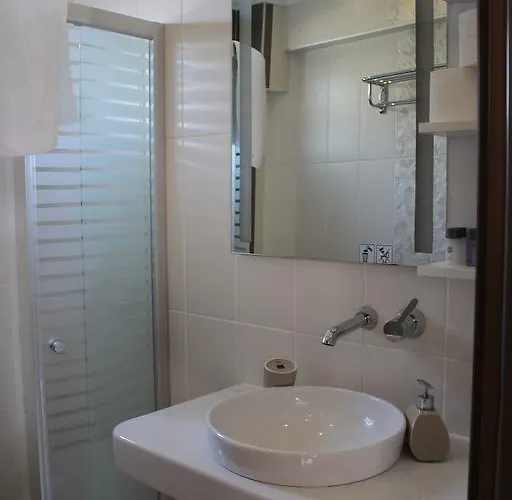 Hotell Crescent Hasirci