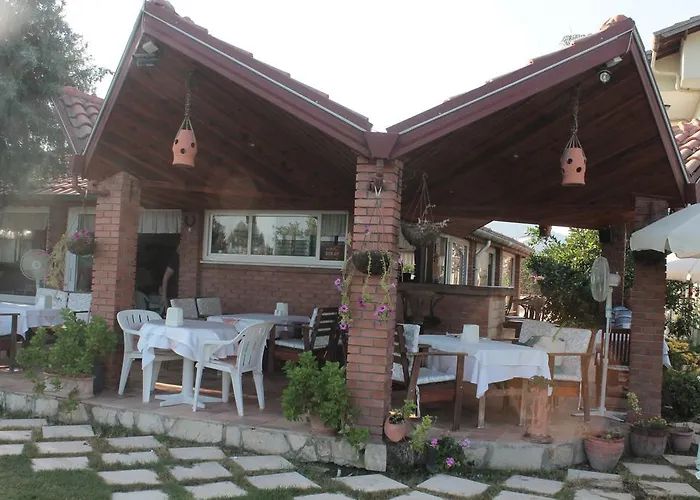 Hotell Crescent Hasirci 4*