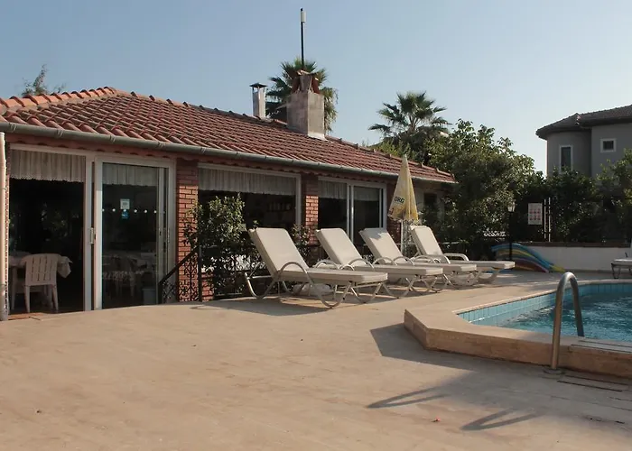 Hotell Crescent Hasirci